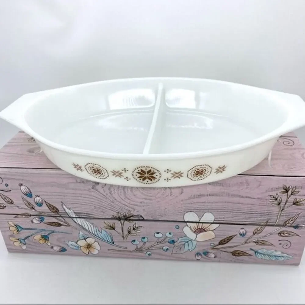 Vintage Pyrex Town and County Divided Casserole Dish